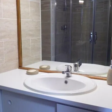 Apartment Saint Clair 22 *